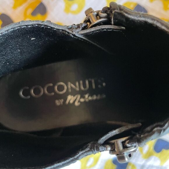 Coconuts by Matisse slip on booties - Picture 6 of 8